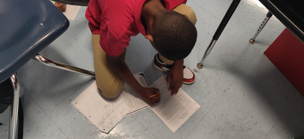 mrsbairdScience's tweet photo. Schmidt Fabulous Fifth Graders are learning about stored energy &amp; energy of motion.  And as great scientists do, they are collaborating, recording data, &amp; doing repeated trials as they apply their knowledge to design a roller coaster. @SchmidtSailors @WeAreHAEST @HCPSElemScience https://t.co/N6i2d4iVF9