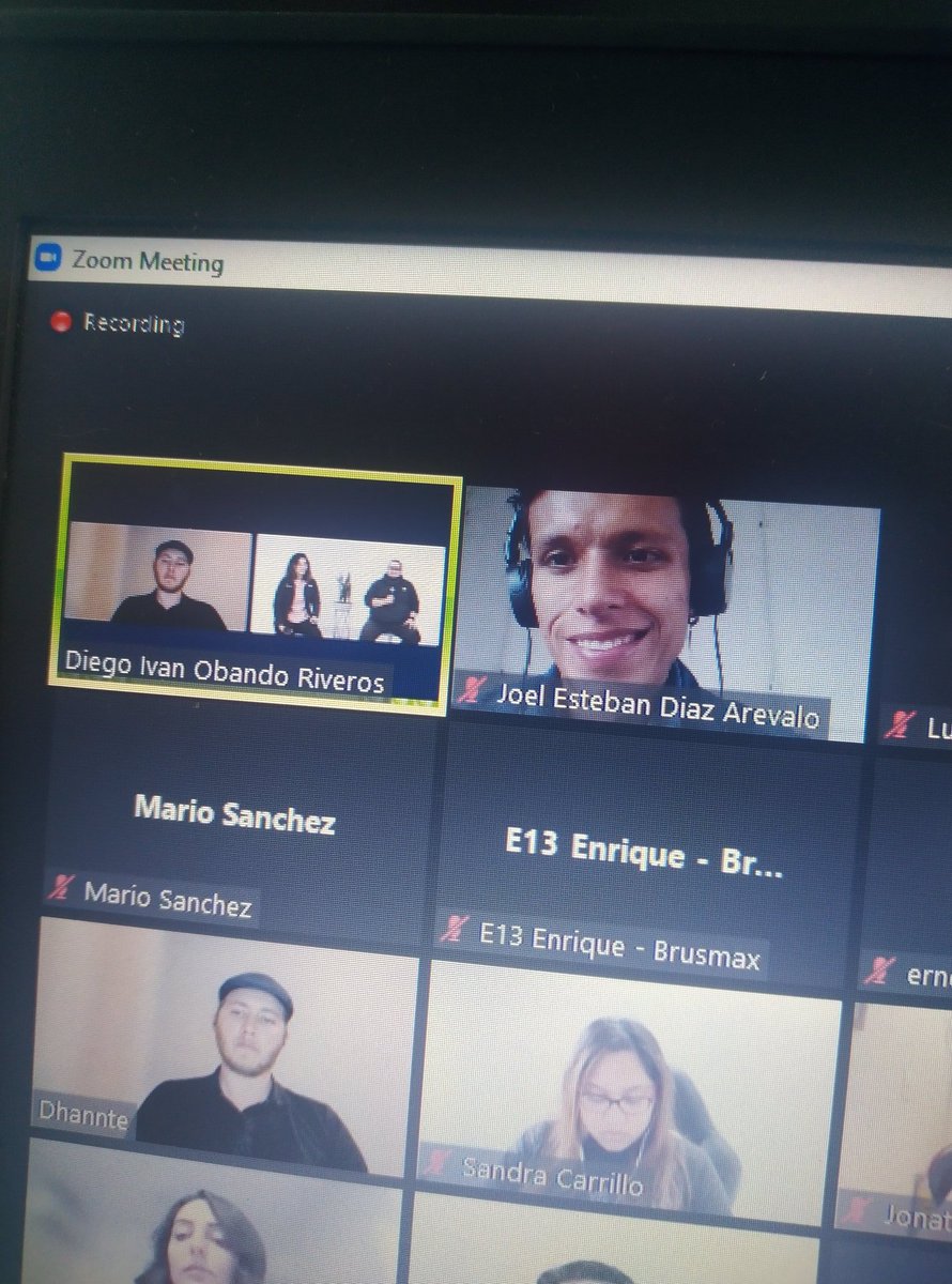 JoelEsDar's tweet image. La verdad el equipo de profesionales que fueron nuestros profesores fue Top increíble🔥 y top inspiración🫂 de dónde podemos llegar en este camino🥹 gracias por todo @espejelomar @gelopfalcon @francoavalencia @DhannteG @NatachaDelaRosa @ernestognw #ethdevprogram