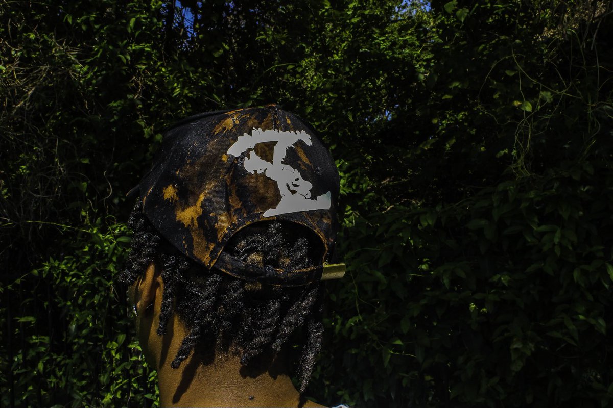 SYX NOT SIX tweet media