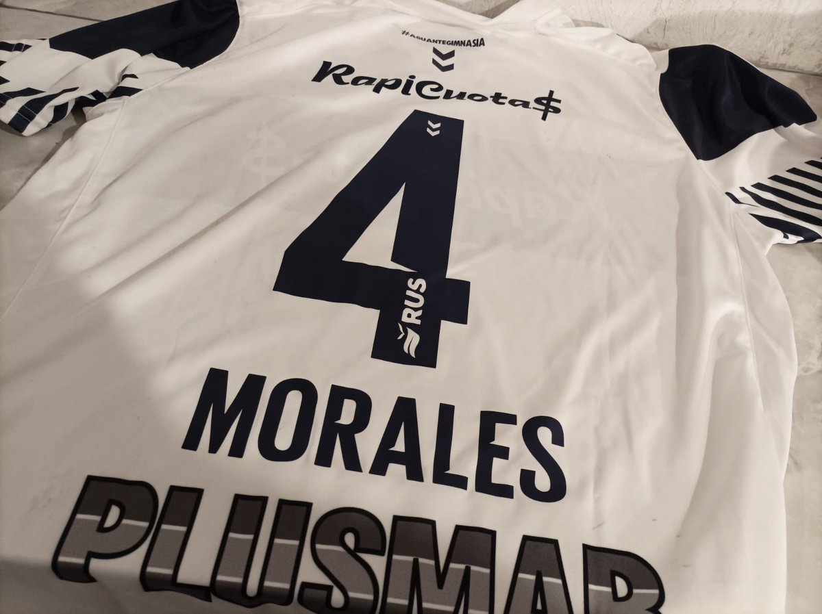 #CGE #GELP 🔥 ¡¡¡SORTEO!!! 🔥

💙🤍 Comienza la cuenta regresiva de nuestros DIEZ años y con ella, grandísimos regalos para ustedes. 

🐊 ¡Te podés llevar la camiseta de LEO MORALES! 🐊

⏺ Seguinos en <a href="/TM_CGE/">Triperomaníacos</a>
🔁 Dale RT
➡️ Mencioná a todos tus amigos triperos.
