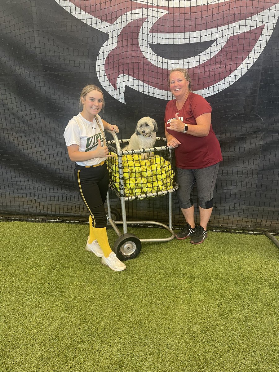Thank you @scsbcoach_bev at <a href="/GamecockSoftbll/">South Carolina Softball</a> for a great camp this weekend. Hope to be back soon!!