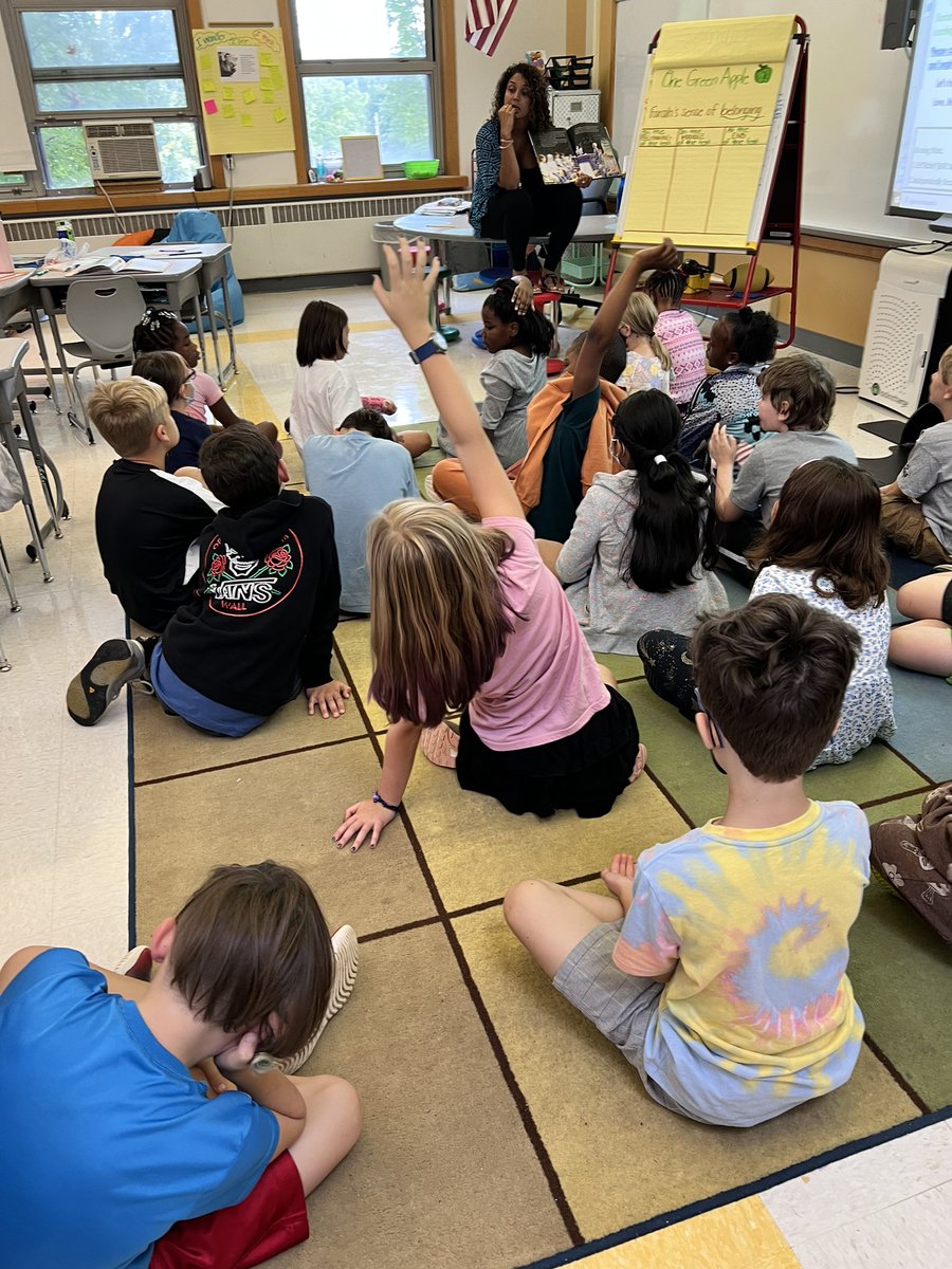 Sophia Burden tweet media