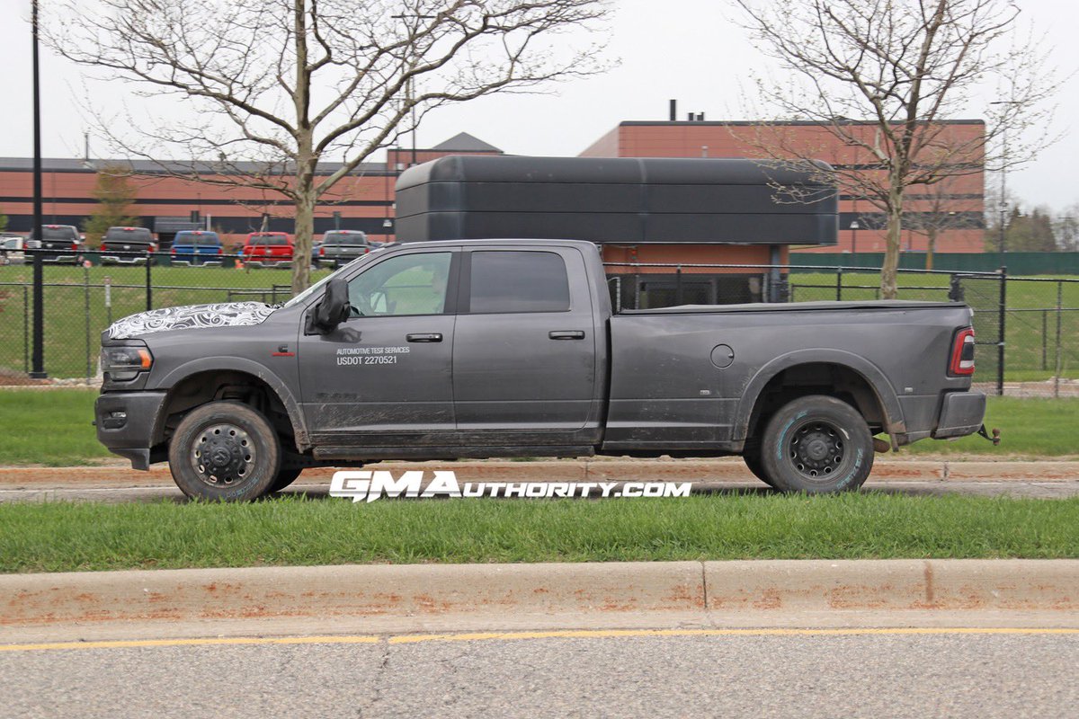 cole_marzen's tweet image. Ram will officially disclose full details for the revised 2023 HD this October. In addition, the pickup truck will receive a 12.3-inch digital instrument cluster and it could receive minor upgrades to its powertrain lineup. #Ram #RamHD #HD #Mopar #Stellantis #heavydutytrucks