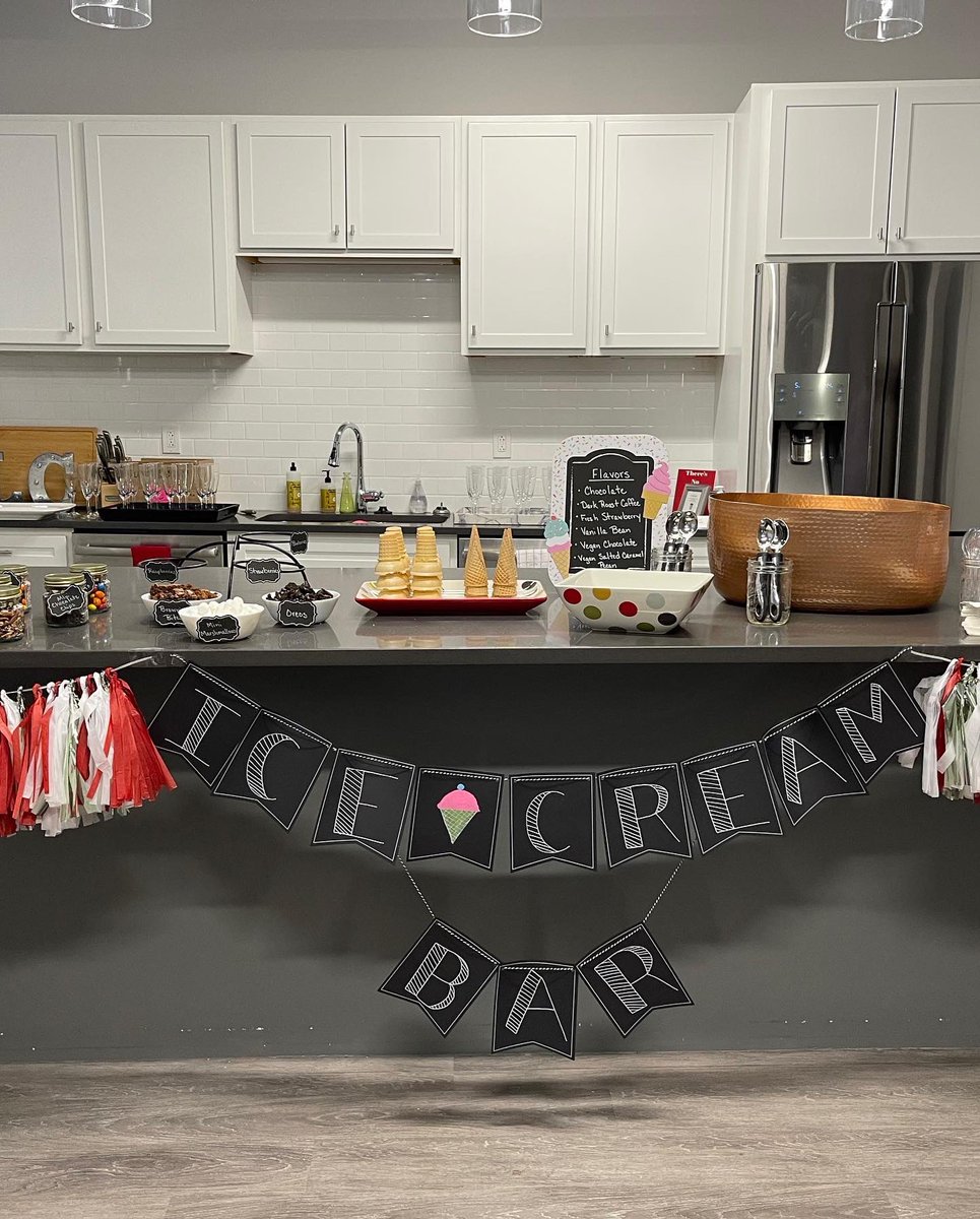 J L Cleveland tweet media