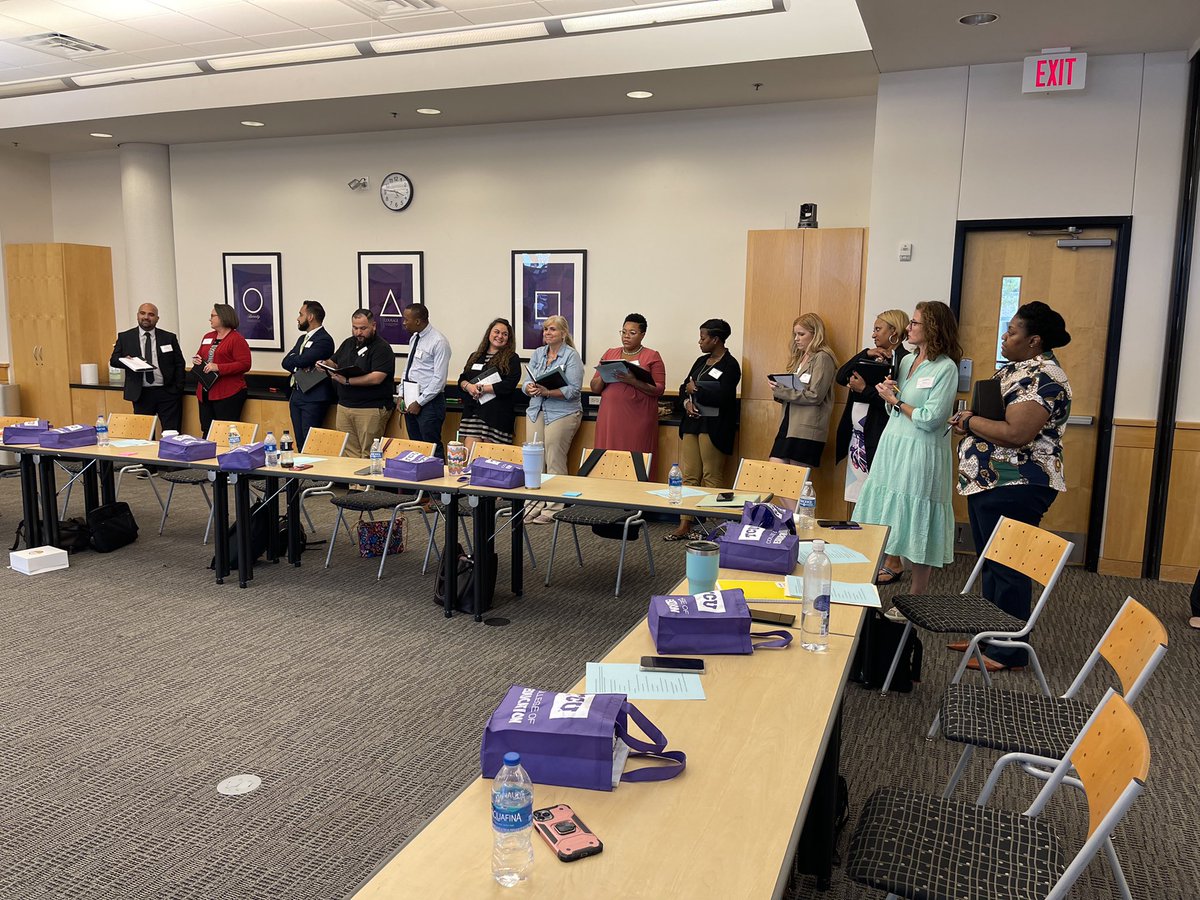 XMartinEZ tweet media