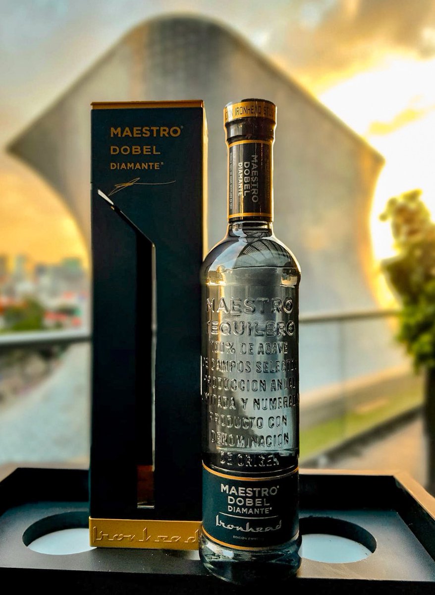 Aquí un adelanto a nuestro evento de lanzamiento esta noche en <a href="/ElMuseoSoumaya/">Museo Soumaya</a> para Maestro Dobel Diamante Ironhead, una edición limitada diseñada por el Maestro José Fernández de Ironhead Studios.