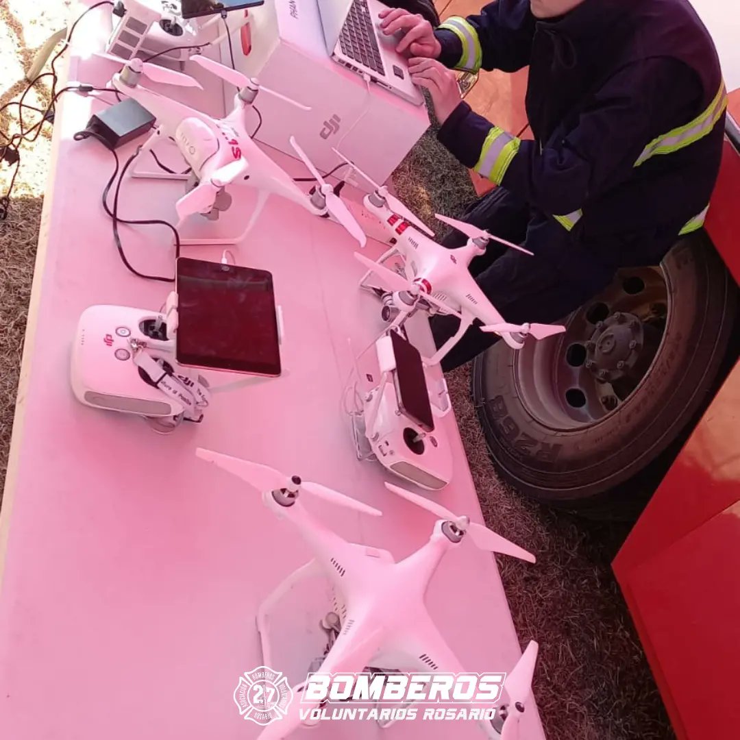 BombVolRosario's tweet photo. #RegionalCentro | El pasado sábado 10 de septiembre, personal de nuestra Institución participo del 1º Encuentro de Brigadas Regional Centro organizado por la Federación @BomberosSantaFe en la localidad de Las Trojas – SF.
#ABVR #BomberosVoluntarios https://t.co/Zvt8ap9Mkl