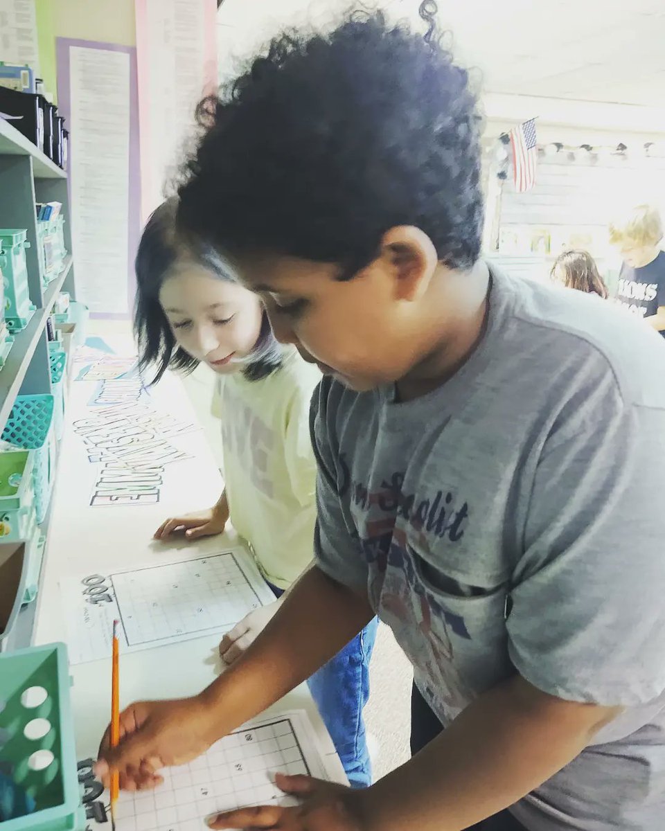 SchultzHartley3's tweet photo. Number Grid Pencil Please to kick off math stations. https://t.co/NKZrqJBi0o
