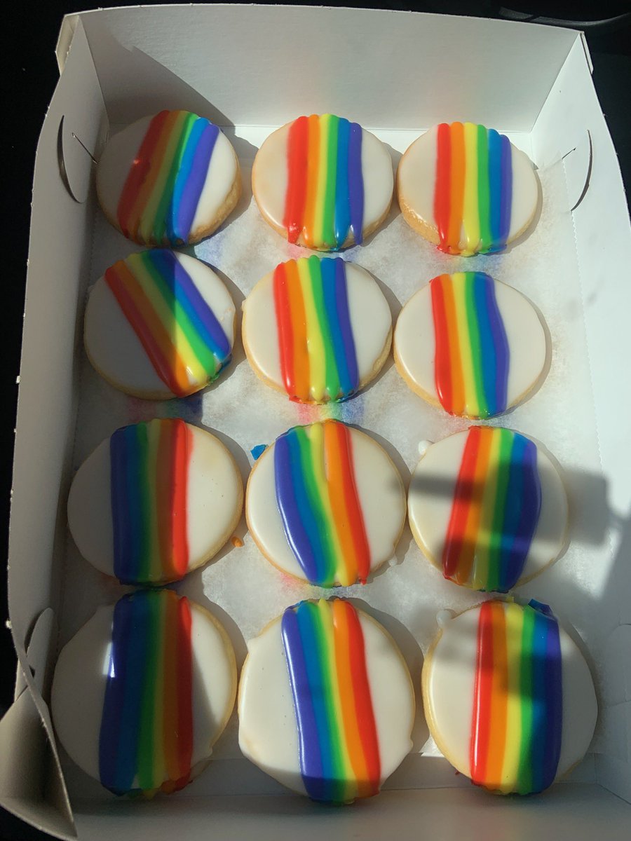 DiversifyStem's tweet photo. And these cookies from @CristaudosCafe were a huge hit! https://t.co/pBgpYtIL7v
