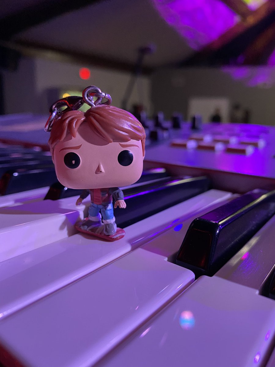 Jweanie's tweet image. Great Scott! Playing keys tonight! #funkophotoadaychallange #BackToTheFuture