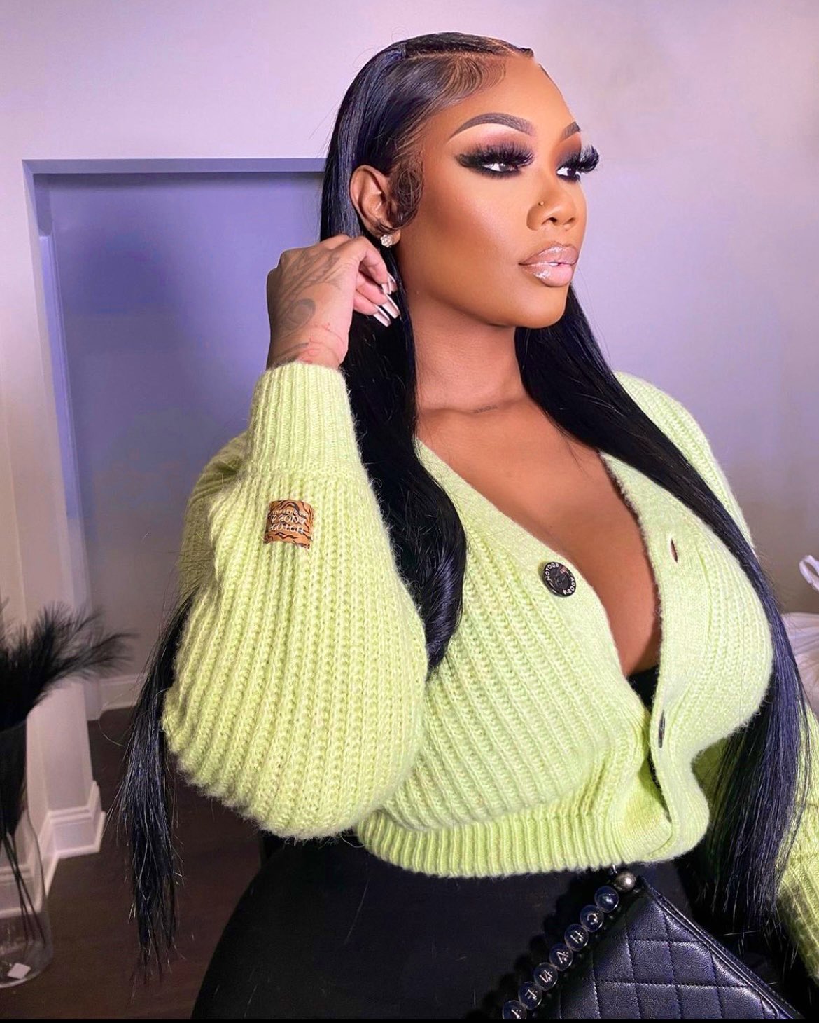 Nikki Nicole 🖤 on Twitter: "Juicylicious 👅💦💚 https://t.co/unfRhHosak