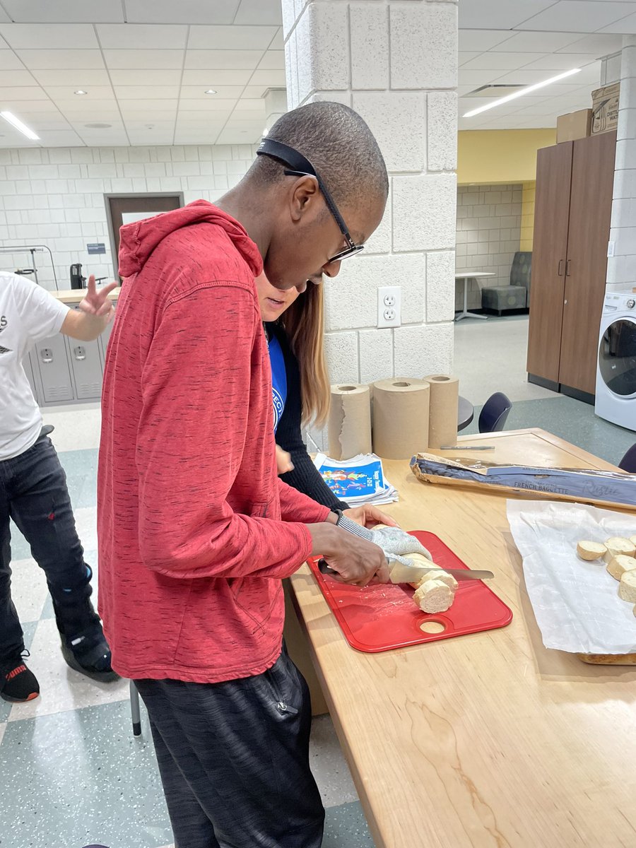 Terri Simpson tweet media