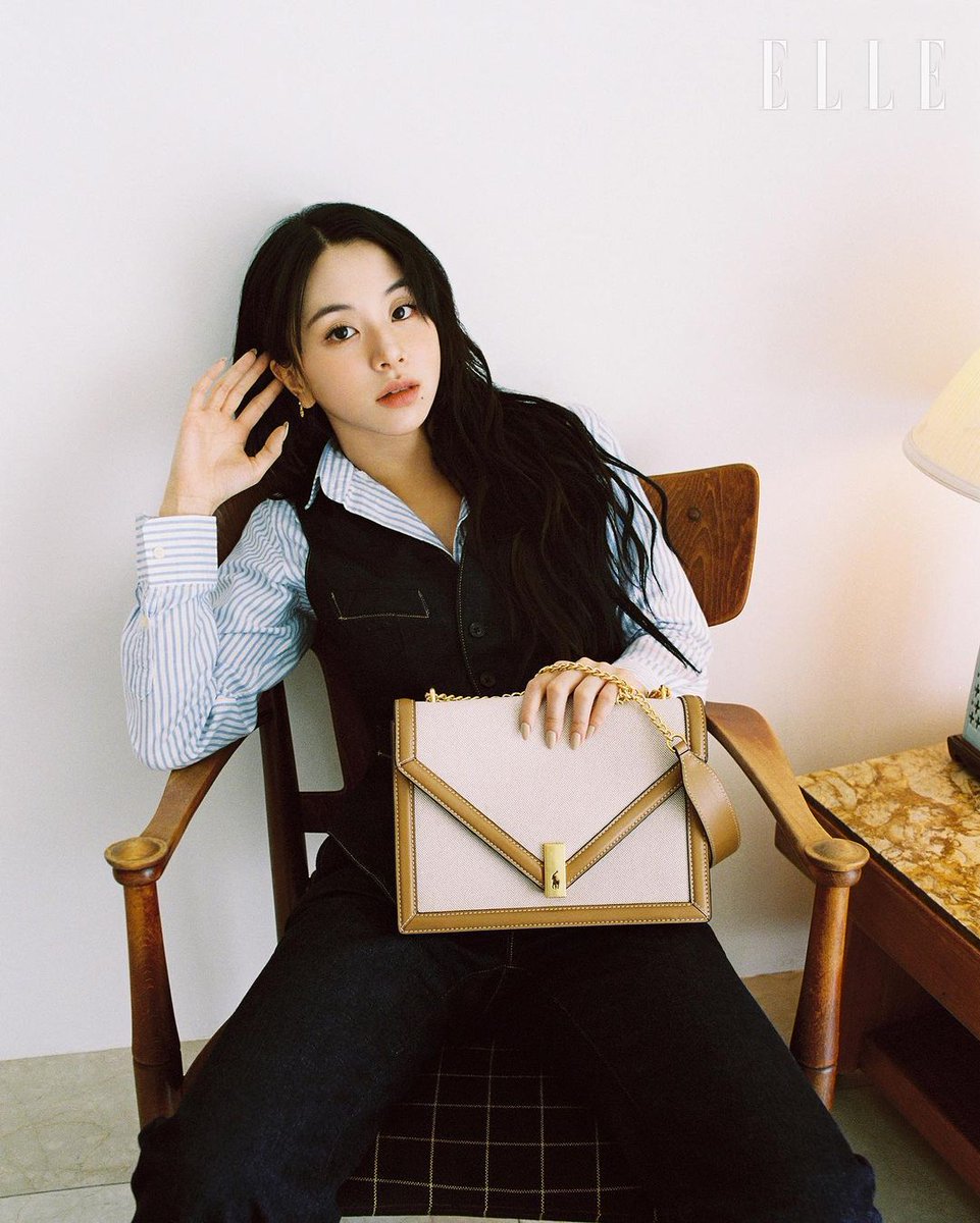 twice_picss's tweet photo. #CHAEYOUNG #TWICE #트와이스 https://t.co/8IjJGtYuhS