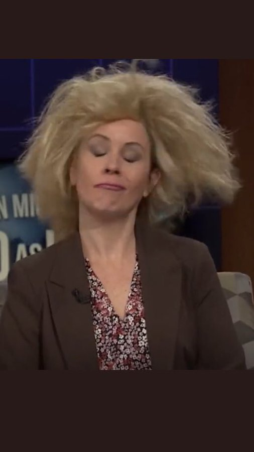 OnyaDon's tweet photo. She can play them all @EmilyTaheny #MadAsHell https://t.co/8USsz0g6kd