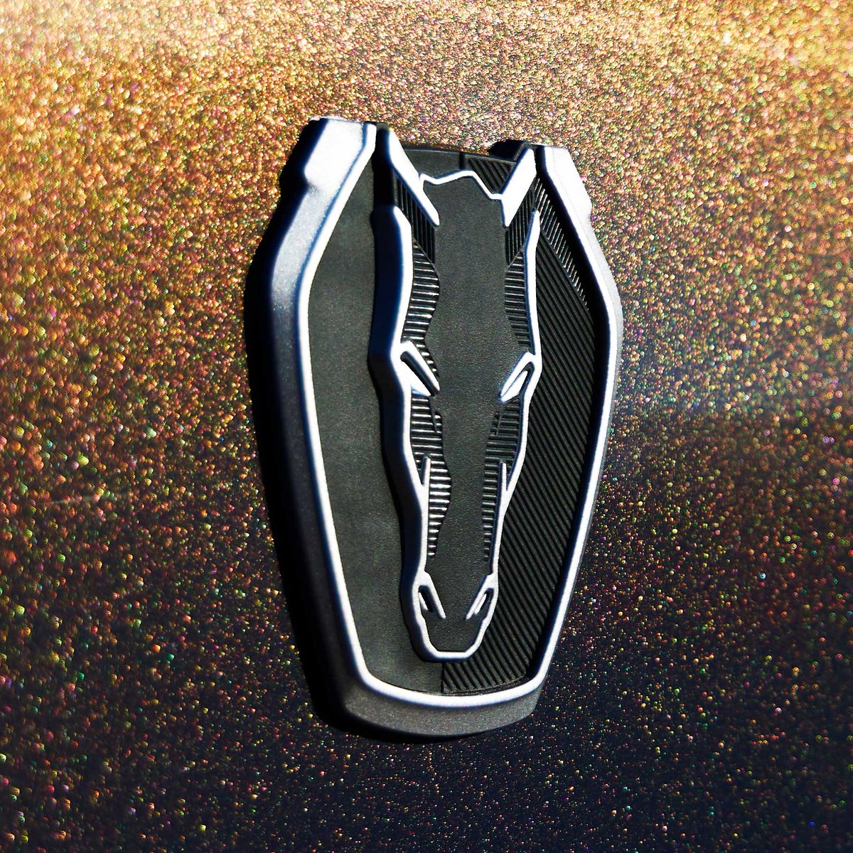 AlexStoklosa's tweet photo. Dark Horse? For some reason I'm getting demonic antelope vibes instead. #FordMustang https://t.co/4vwRU6EaDC