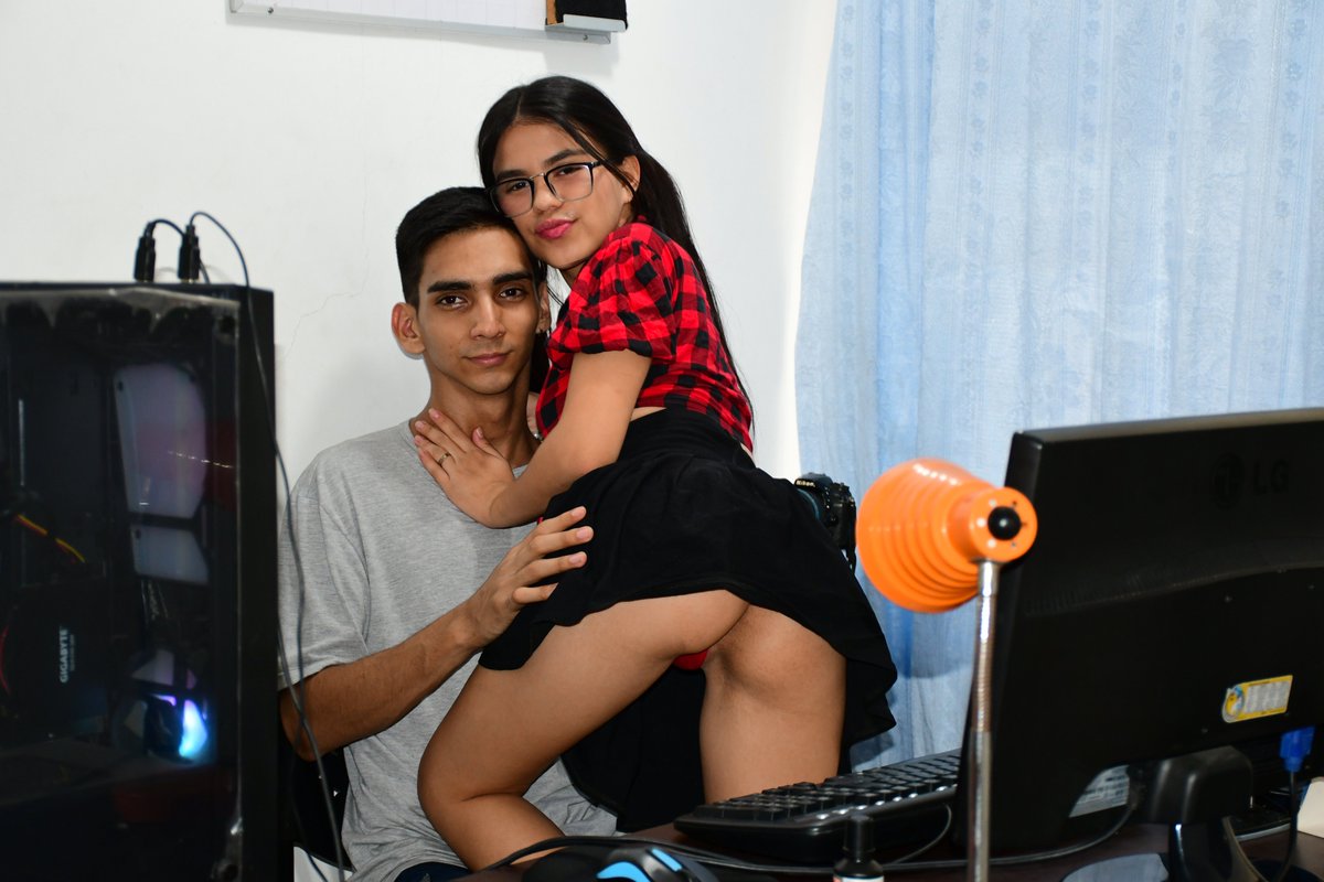 HosmiAndrade’s pics and videos