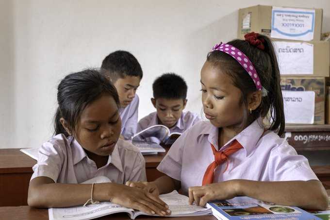 KentPage's tweet photo. Basic reading &amp; math are foundations on which children build their futures.

But today, education systems are failing millions of students who are going to school but not learning.

Time is running out. To end this crisis, we must act now.
#EducationCannotWait v/@unicef_eapro @un https://t.co/QIKe6sg3SE