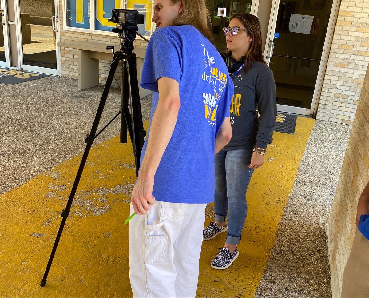 cpsbtv's tweet photo. TV Production students out and about filming their short films. The focus: continuity and matched action shots. https://t.co/XrfSQBnA6w