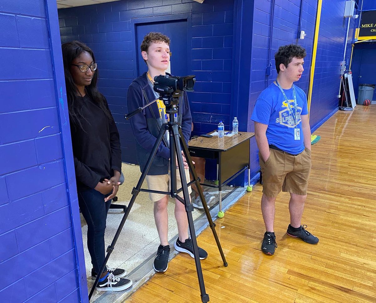 cpsbtv's tweet photo. TV Production students out and about filming their short films. The focus: continuity and matched action shots. https://t.co/XrfSQBnA6w