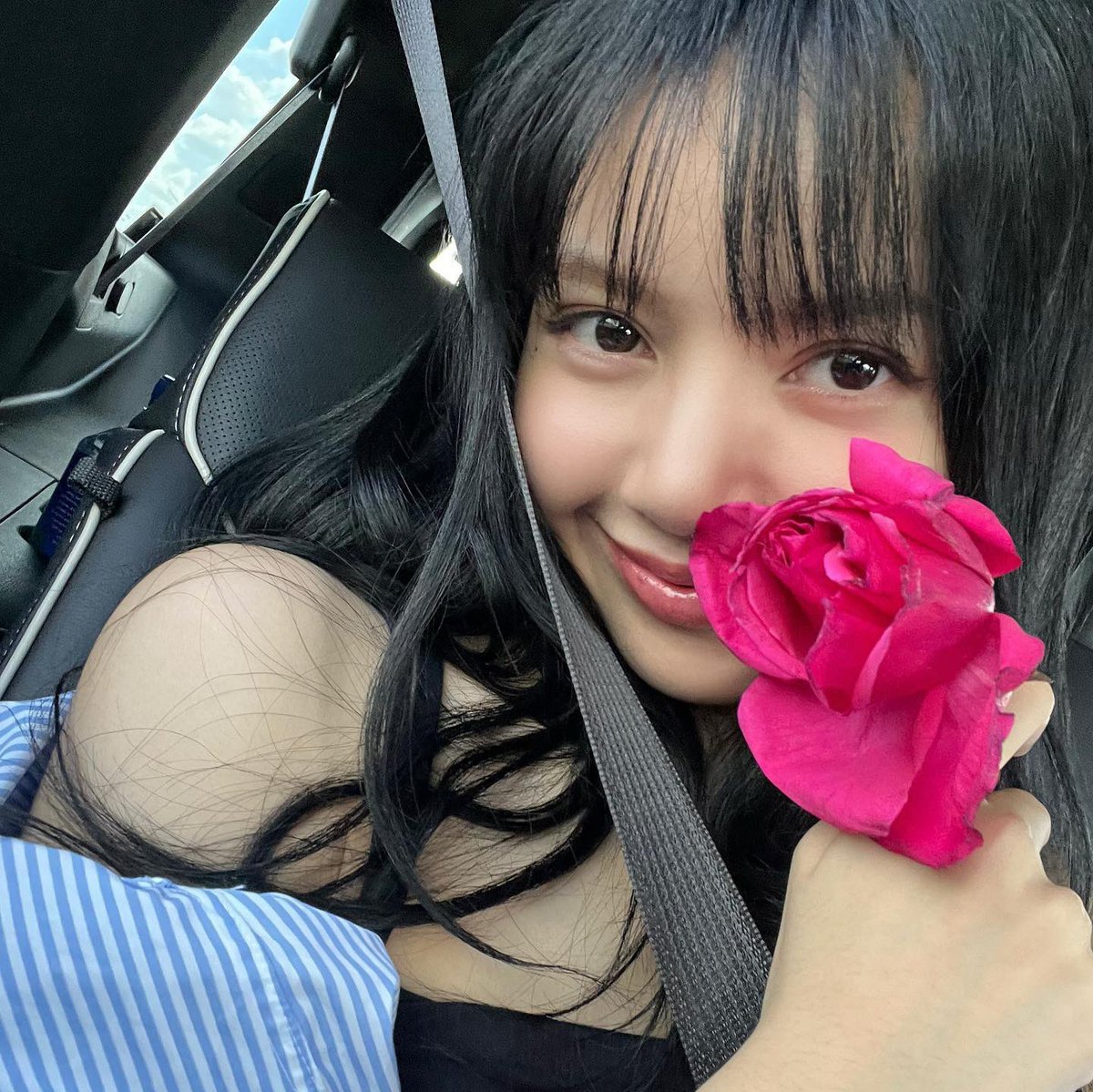 hi_iam2002's tweet photo. Dù ngày mai có ra sao thì chúng mình sẽ ủng hộ cậu Lisa

ENJOY LA LALISA
#LISA #LALISA https://t.co/oV3r3zIpcq