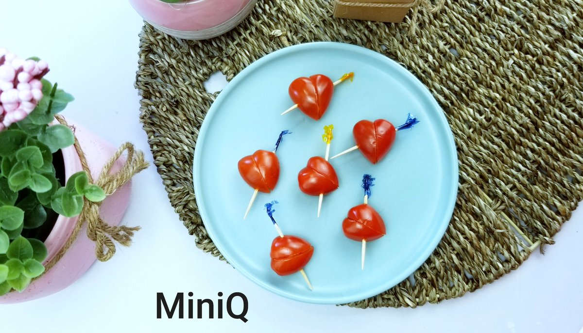 miniqgallery1's tweet photo. How to make hearts?⤵️❤

https://t.co/MpF9Sw3Id6 https://t.co/BagxdQUtCP