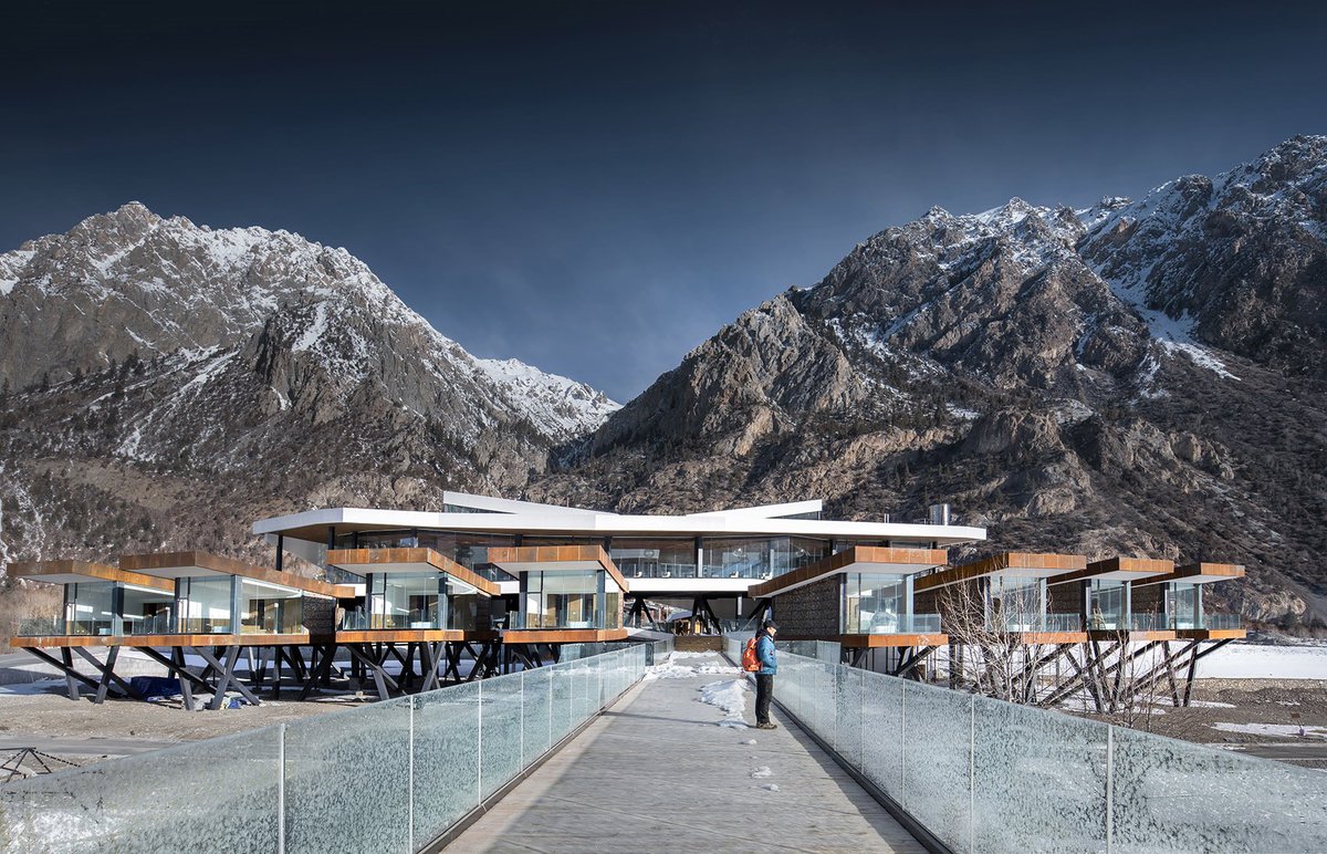 YoucaiP's tweet photo. Ranwu Lake (Tibet) International Self-drive Tour and Recreational Vehicle Campsite by Archermit

#archermit #chengdu #architecture
#YoucaiPan #tibet #selfdrive https://t.co/963M4wEqRY
