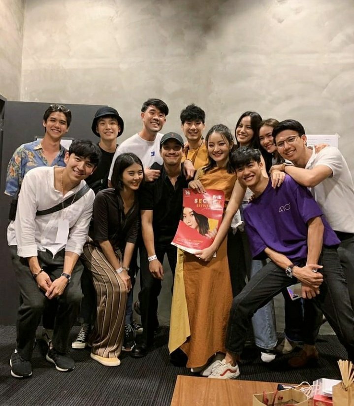 tawan_memories's tweet photo. 🗓️ 3 years ago
ดีใจด้วยนะ 🤘🏼 รักน้อง #inkwaruntorn
#secretbetweenus https://t.co/ZgrzmRfksj