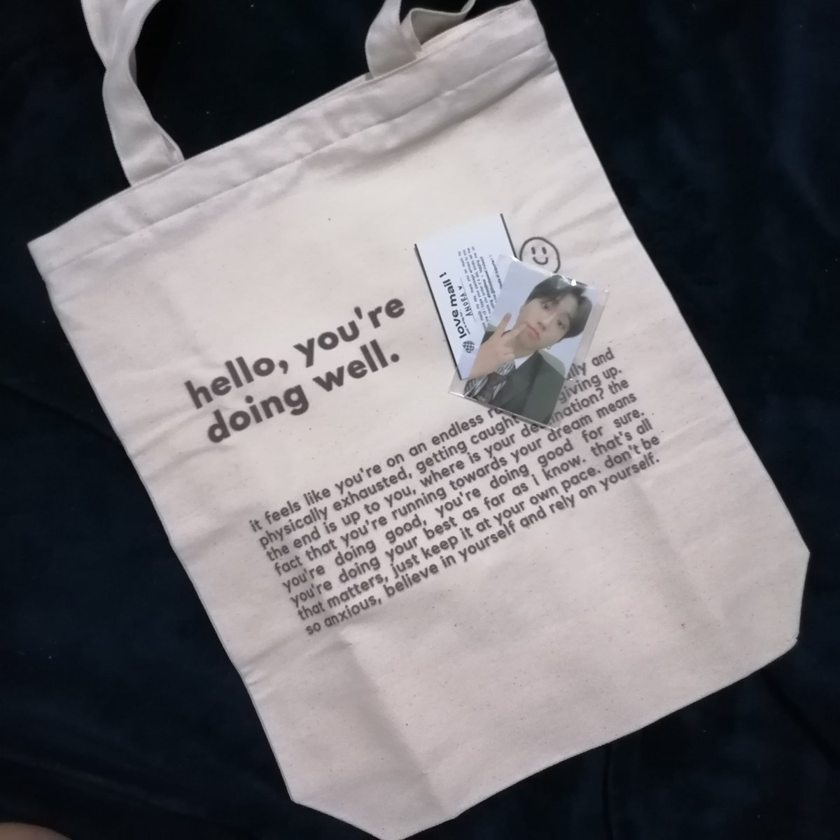 jsquokkas's tweet photo. hi dea! a love mail came while im in class hoho. was super excited to see this, been waiting since your ic tweet ^^ the bag is big (kasya books ko) and the quality is nice, will definitely use this for ftf classes <33 @linozbasket #fromlinoz https://t.co/joWo76iUZy