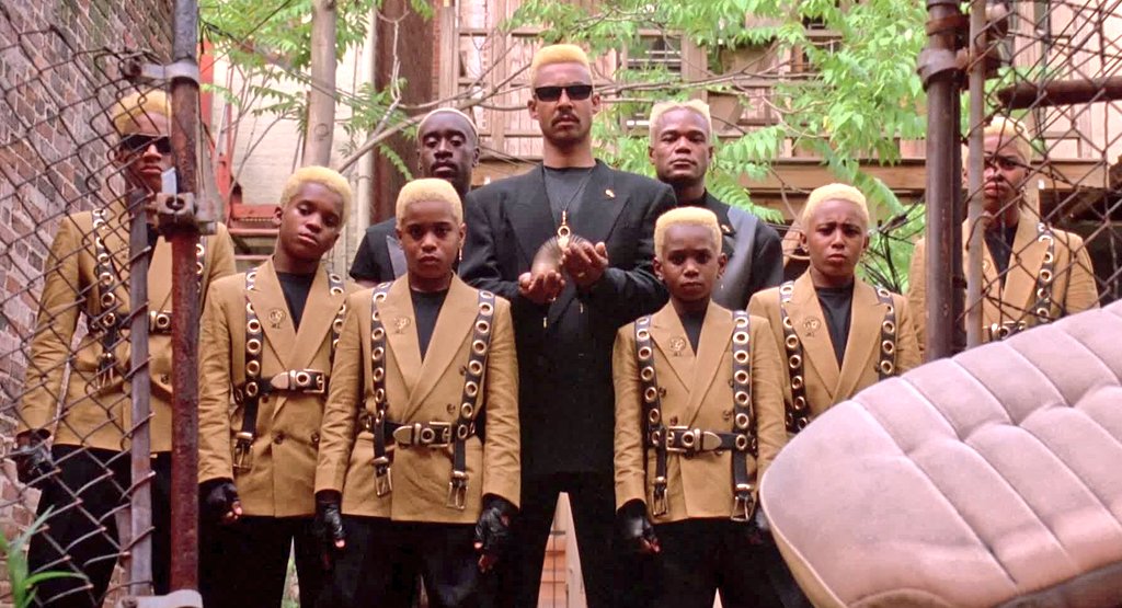 Agent_Fierce's tweet photo. Why yall letting Ginuwine run around here looking like a Golden Lord? https://t.co/LJfx4WlNxz