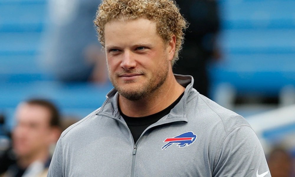 On1Aces's tweet photo. Our final speaker of the season is retired NFL Buffalo Bills center, Eric Wood! Join us Wednesday September 21st at 7:00pm! See our Facebook page for more details! https://t.co/wXnxxSLd4U
