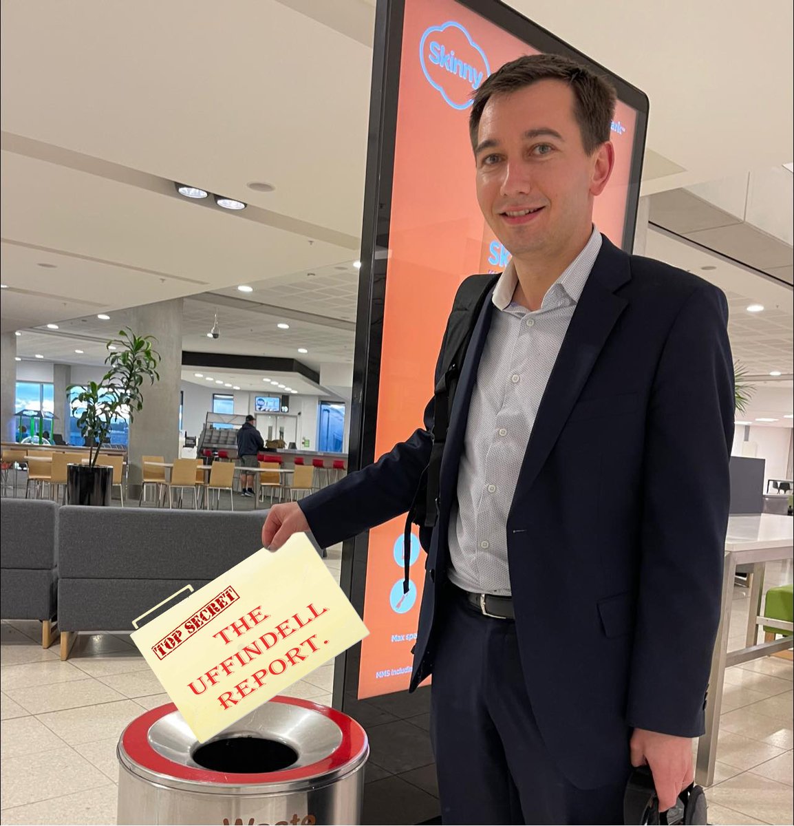 infinite_ink's tweet photo. @SimeonBrownMP Nationals agenda is to reduce any chance of releasing the Uffinedell report. I repeat Simeon WASSUUUUP ? Where is the report..ohh wait. #Luxon #Simeon #Brishop #Uffindell #NationalNotFitToGovern ? https://t.co/hQjogxewxZ