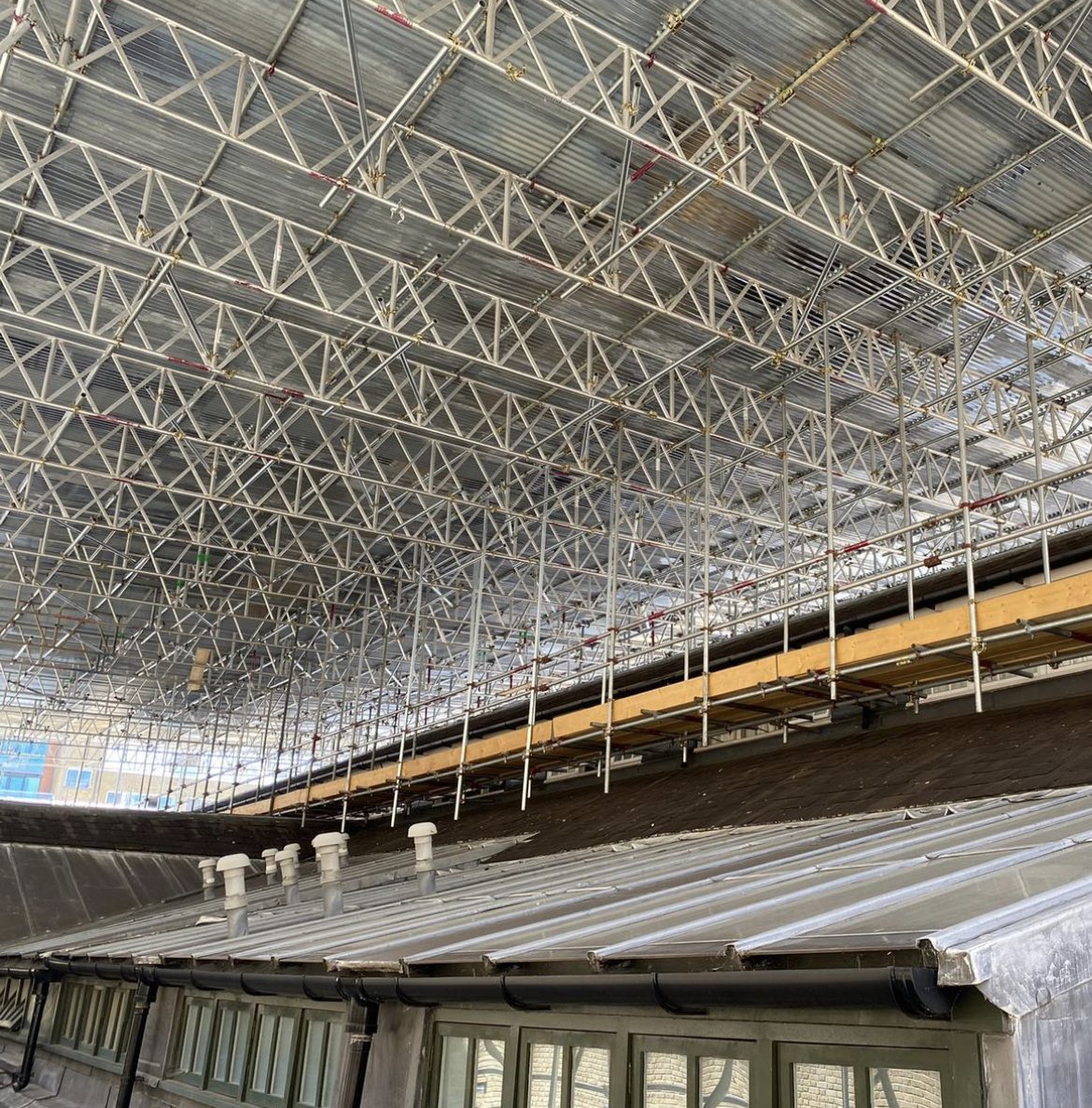 AtriumAccess's tweet image. Atrium Access Scaffolding Division
#Scaffold_Assoc #safecontractor #CHAS #buildersprofile #constructionline 
01708 556 072 
Info@atriumaccess.co.uk 
Gallery 2