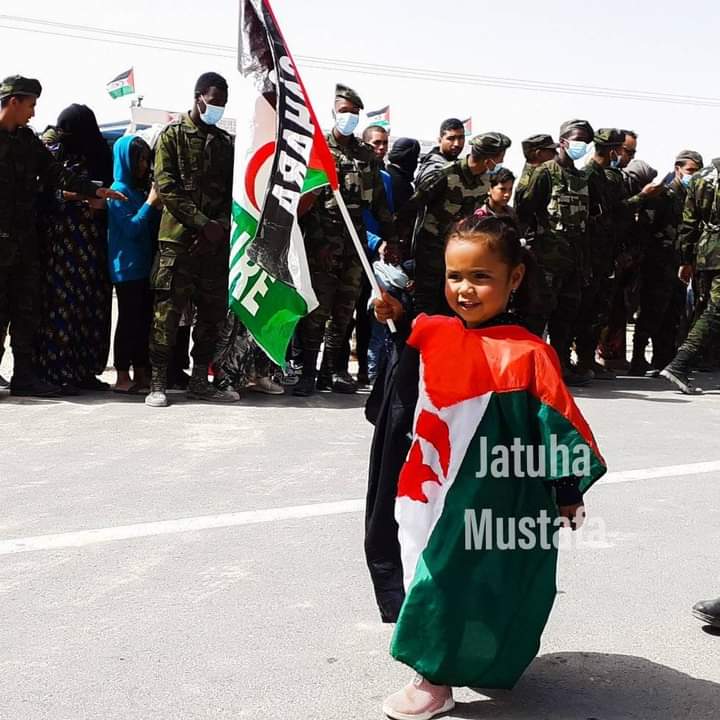 شعبُ الصحراء الغربية🇪🇭 هو الوحيد سيد قراره، فلا الإعترافات ولا التجميدات ولا التغريدات تنقص أو تؤثر على عزيمة و قناعات هذا الشعب،وإيمانه الثابت في الحرية وعدالة قضيته.