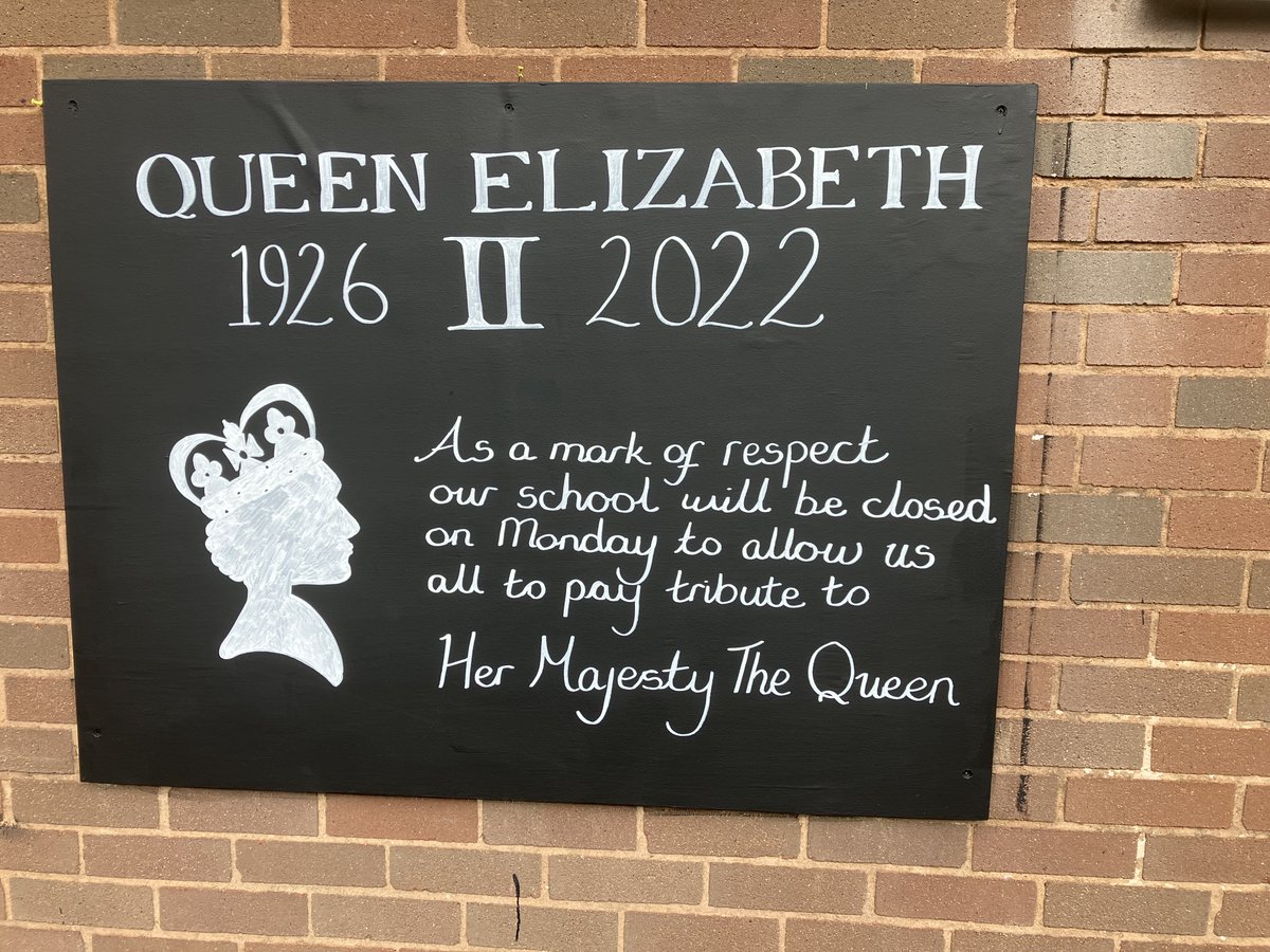 MoorfieldPrim tweet media