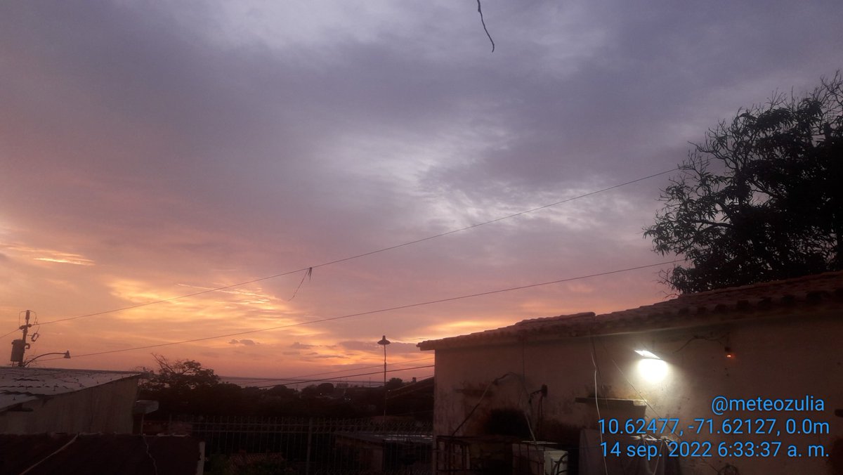 MeteoZulia's tweet photo. bonito y fresco Amanecer en #Maracaibo este #miercoles #14Sep2022
#Felizdia
#Sol #Nubes #Tormentas
#Sun #Sunrise #SunriseLovers #Clouds #CloudsLovers #Storm #StormHours #StormLovers #Picoftheday #ThePhotoHour https://t.co/jPPthORwmQ