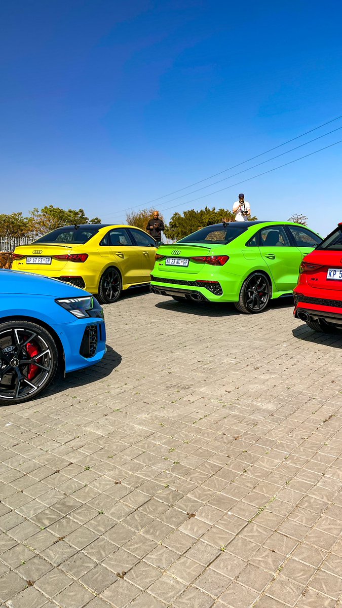 Skittles session 💙💛💚❤️