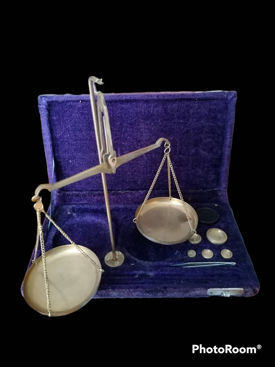 DealsGatewayfor's tweet photo. Excited to share the latest addition to my #etsy shop: Vintage Apothecary Scales, Brass Scales, in velvet box. Balance Scales, Pharmacy Scales, includes weights https://t.co/zlyAuqelbW #bronze #soapmakingbath #apothecaryscales #pharmacyscales #balancescales #weighingsc https://t.co/2GB3LdV3Q9