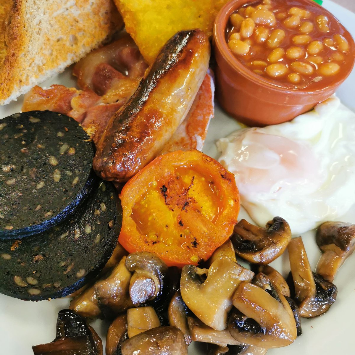 Start your day the right way with a taste breakfast 💪
#breakfast #foodie #foodstagram #feedme #dorset #jurassiccoast