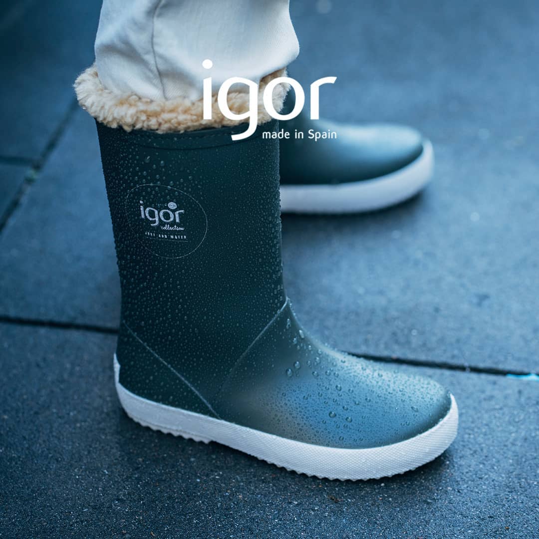 kifidis1919's tweet photo. Su birikintilerinde zıplamanın keyfini doyasıya çıkarma zamanı! 💧  Su geçirmeyen ve ıslak zeminde kaymayan #Igor Splash Nautico Borreguito çizmeler favoriniz olmaya aday! 🌧️ 

Şimdi alışverişe başlamak için adresiniz https://t.co/Th7OdmRVtP  🛒🛍️

#Kifidis #Çizme #YağmurÇizmesi https://t.co/ymNwEWWnBx
