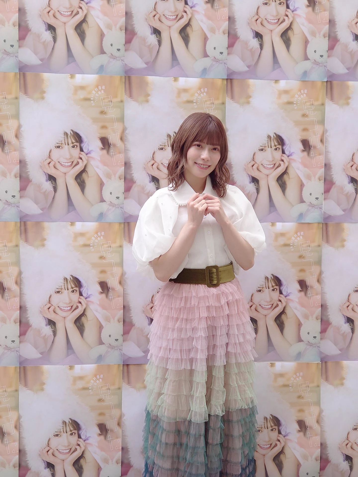 日向坂46 東村芽依1st写真集 見つけた【公式】 (@meimei_1st) / X