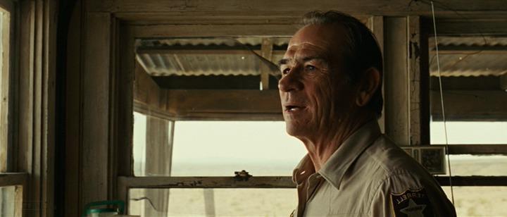 Happy Birthday to Tommy Lee Jones who turns 76 today! Name the movie of this shot. 5 min to answer! 