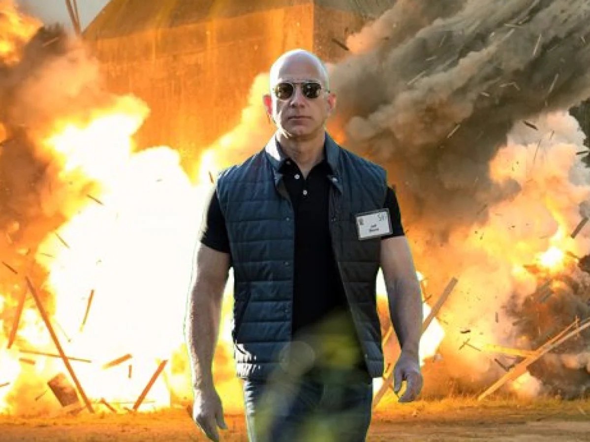 1/ "When I trade, I trade with conviction, in size. The 36hrs succeeding the merge will be turbulent, so get out of the kitchen if you can't stand the heat. If I exit a position without financially crippling my counterparty, I made a mistake."

- Jeff "About That Life" Bezos