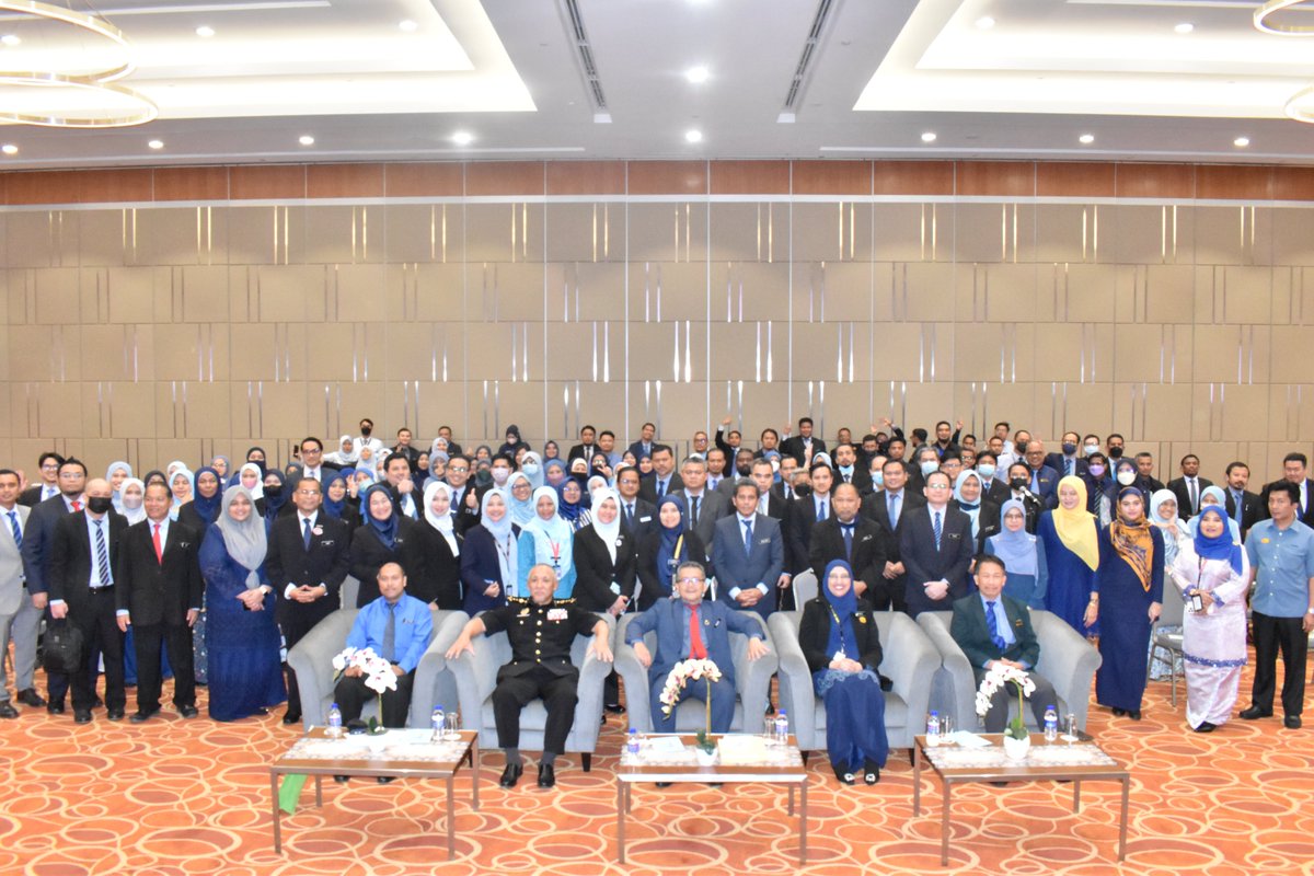 Berlangsung Program Semarak Integriti JKR WP Putrajaya Siri 2/2022 dengan kerjasama SPRM pada 14/09/2022 bertempat di Dewan Damar Sari 1 dan 2 Parcel F. Terima kasih kepada Pengarah JKR Putrajaya bersama tetamu kehormat yang terlibat dalam menjayakan program ini.