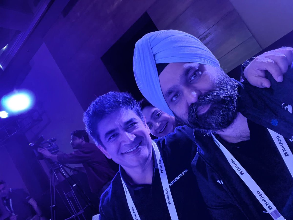 kiranlivz's tweet photo. With @RamneekSethi at #netappxcelerate2022 ..together in Sun Microsystems for 4 years back in 2007, Together in EMC for 12 years, now having an awesome time together in #netapp https://t.co/WQFk3FjyKS