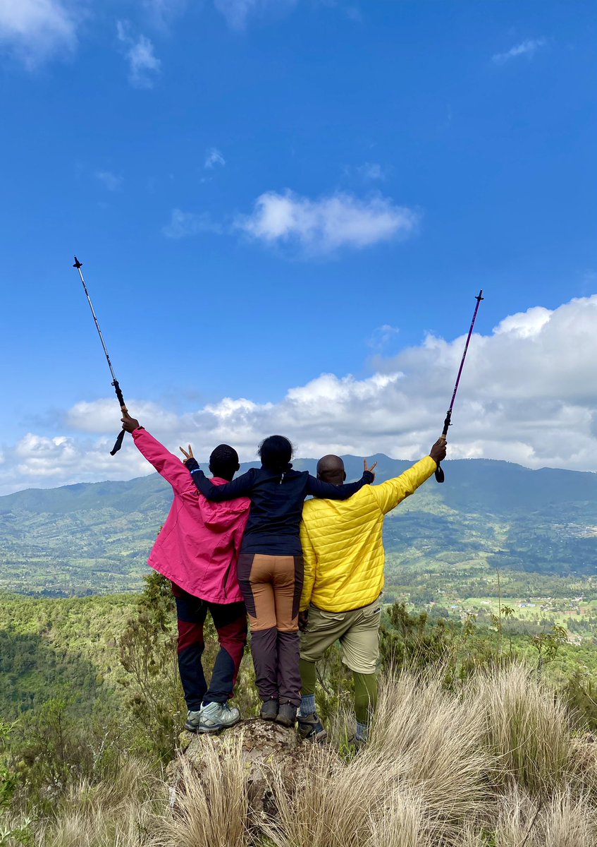Hiking is a great way to find your strength. With each step we take we are conquering ourselves and unlocking our mountains one hike at a time.

#hikinginkenya #tembeakenya #magicalkenya