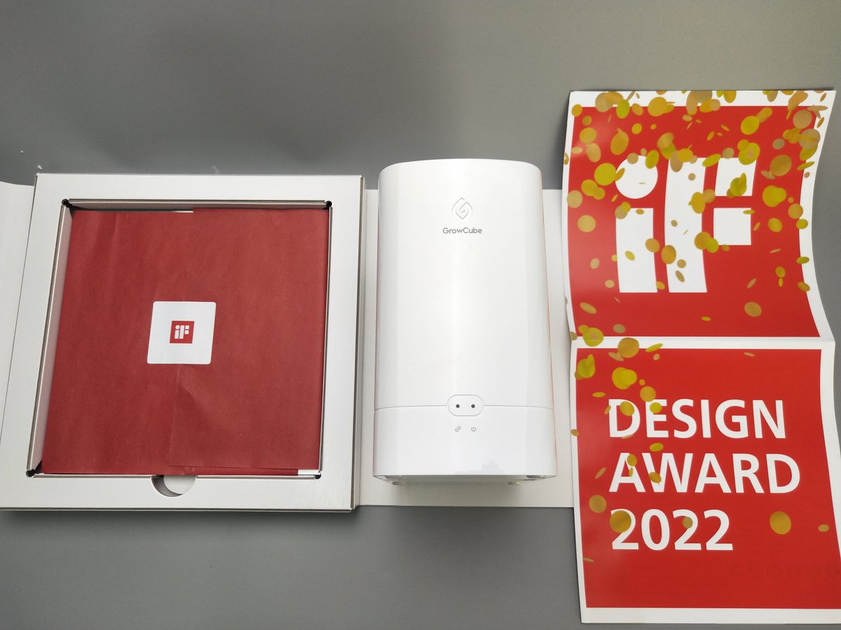 Elecrow1's tweet photo. 📢Wow~#GrowCube - A smart #wateringkit received the 2022 Design Award souvenir🏆from #IFdesign @iFDESIGNAWARD 🤩

👋Time To Get Your Green Thumb👉https://t.co/OjfdCqYP6a

#Elecrow #thursdayvibes #motivation #GardeningTwitter #gift #plants https://t.co/4rcvLzuR8b