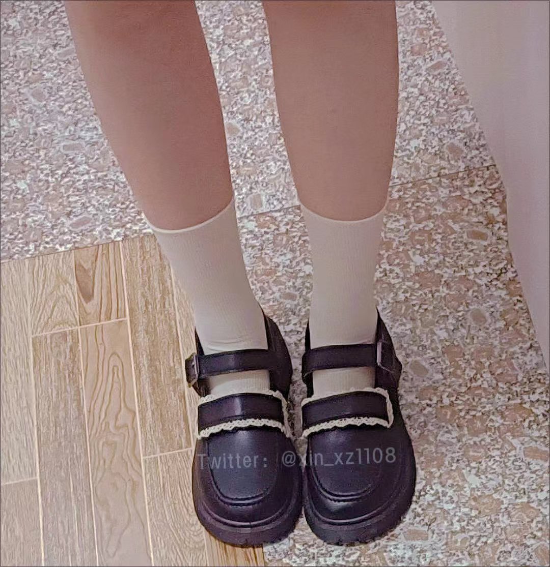 xin_xz1108's tweet photo. 活动来啦，15号至17号，送原味袜子喔，转发加评论即可参加活动抽奖(真空包装，邮费自付)#原味棉袜 #抽奖 https://t.co/1FDh7b1d6T