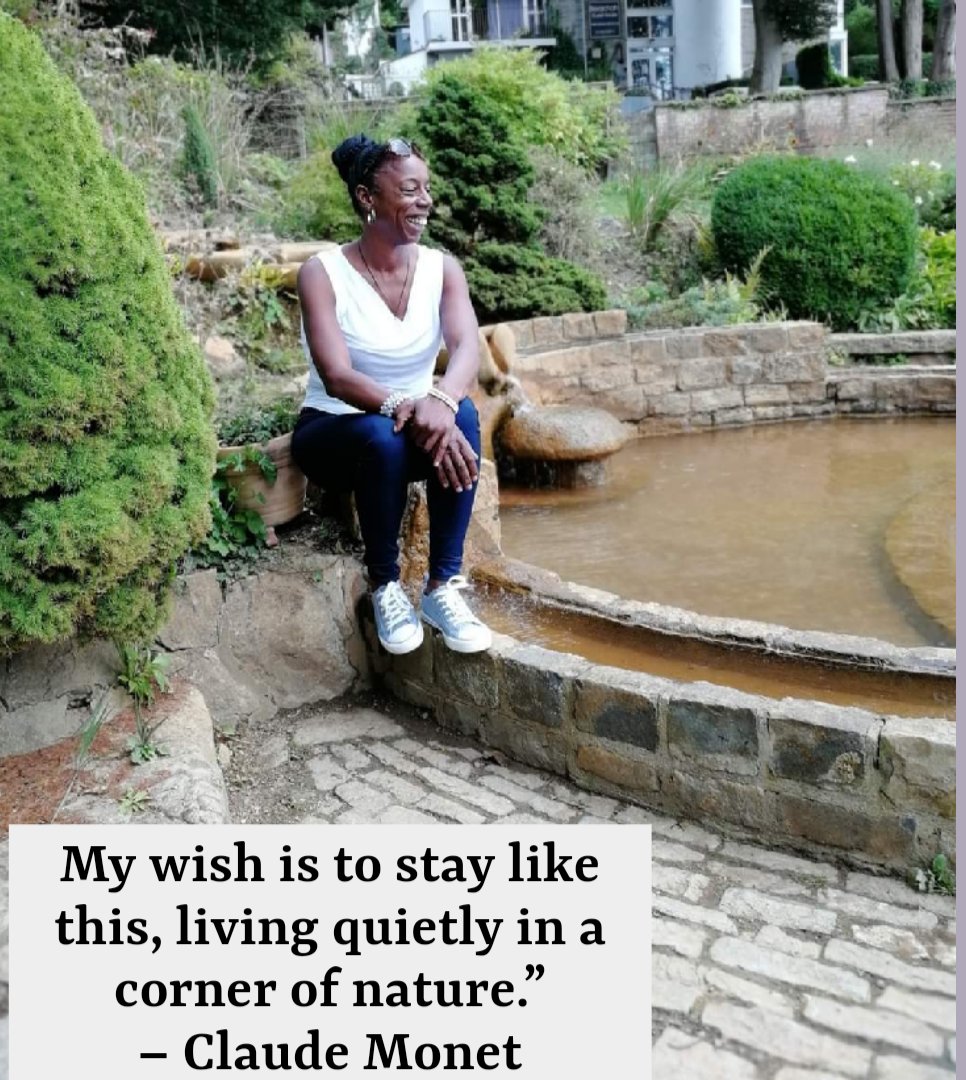 Good Morning All 🌹
It's another one of those mornings for me to just sit in the moment for a few minutes and  listen to myself breathe before I start the day 🤗
#memoryphotos 
#inspirationalquotes
#simplethings
#environmentmatters
#sittingquietlyinthemoment