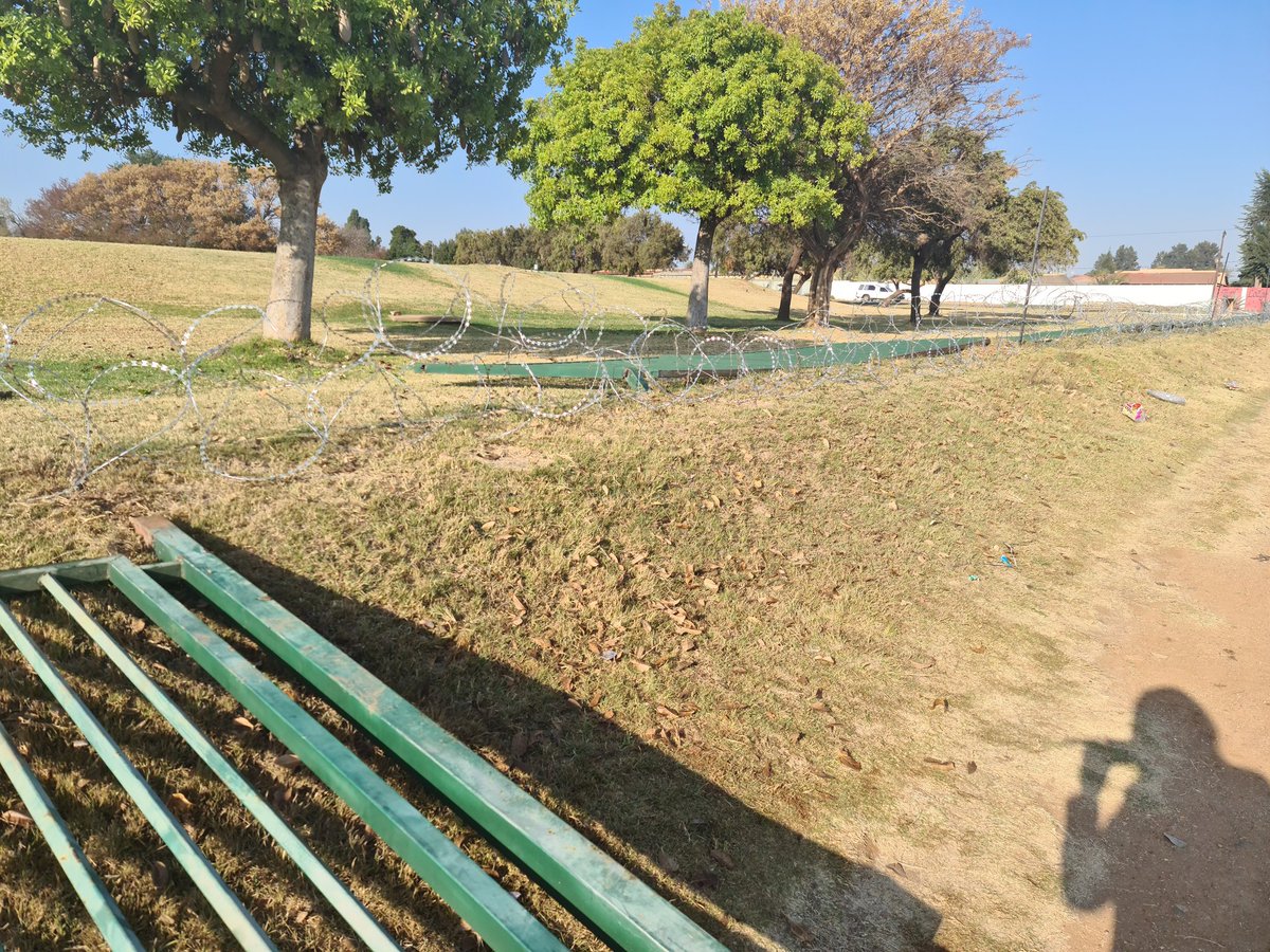 CapricornFMNews's tweet photo. #ULProtest The aftermath of the student protest at the University of Limpopo in Mankweng. TMM https://t.co/bSMDVb4cQC