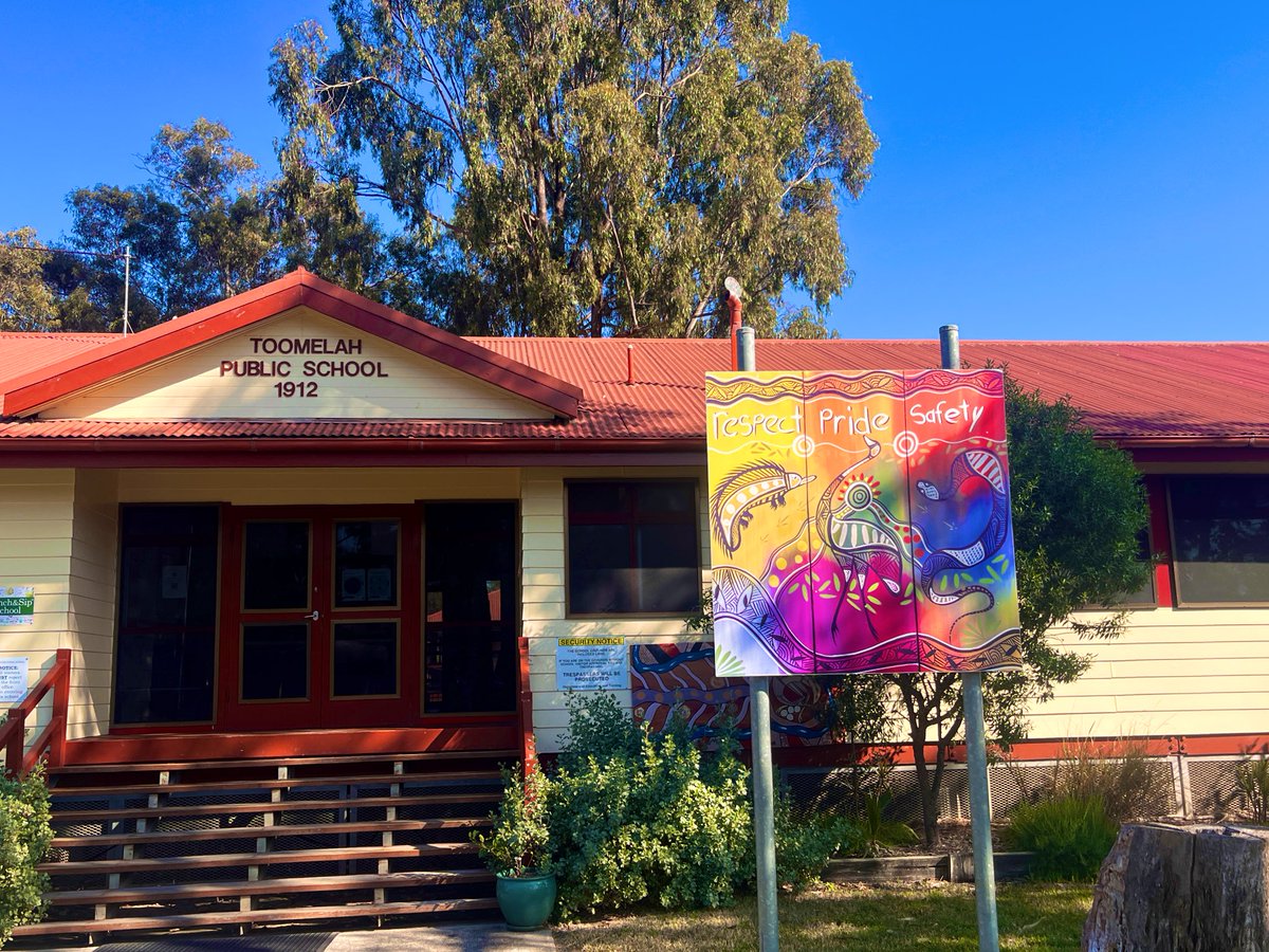 Kate Jones tweet media